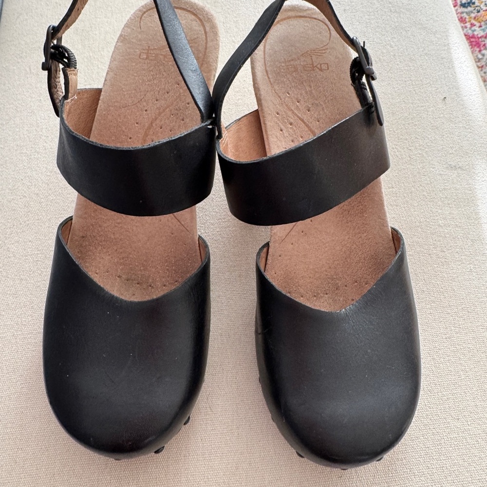 Dansko Thea Women's Black Leather Clogs - Size 41